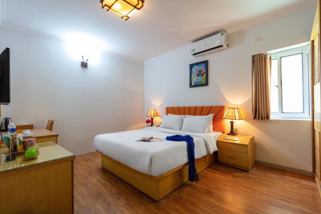 Blau Hotel Hanoi Buitenkant foto