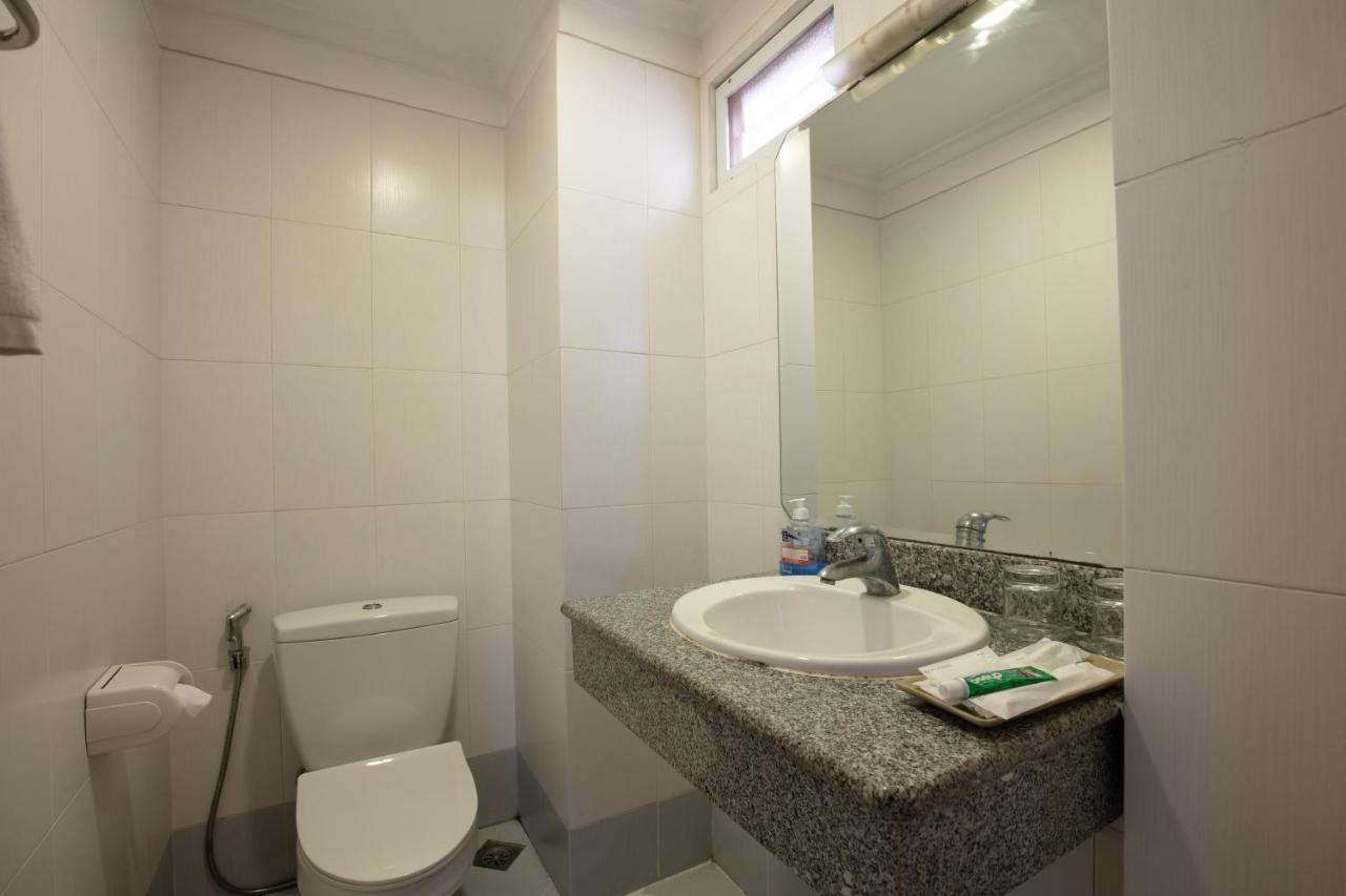 Blau Hotel Hanoi Buitenkant foto
